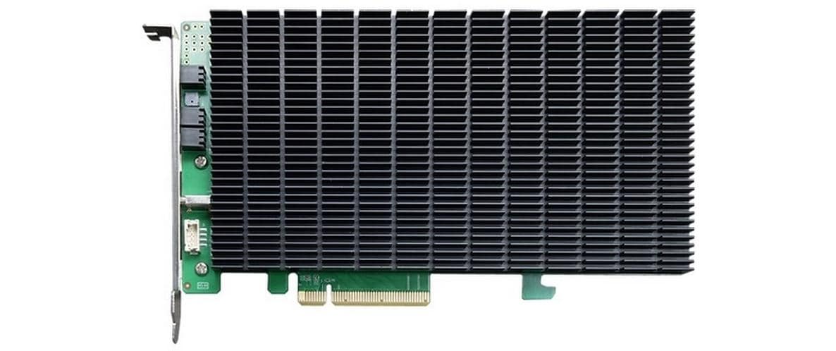 Highpoint SSD6204A: 4Port RAID-Kontroller