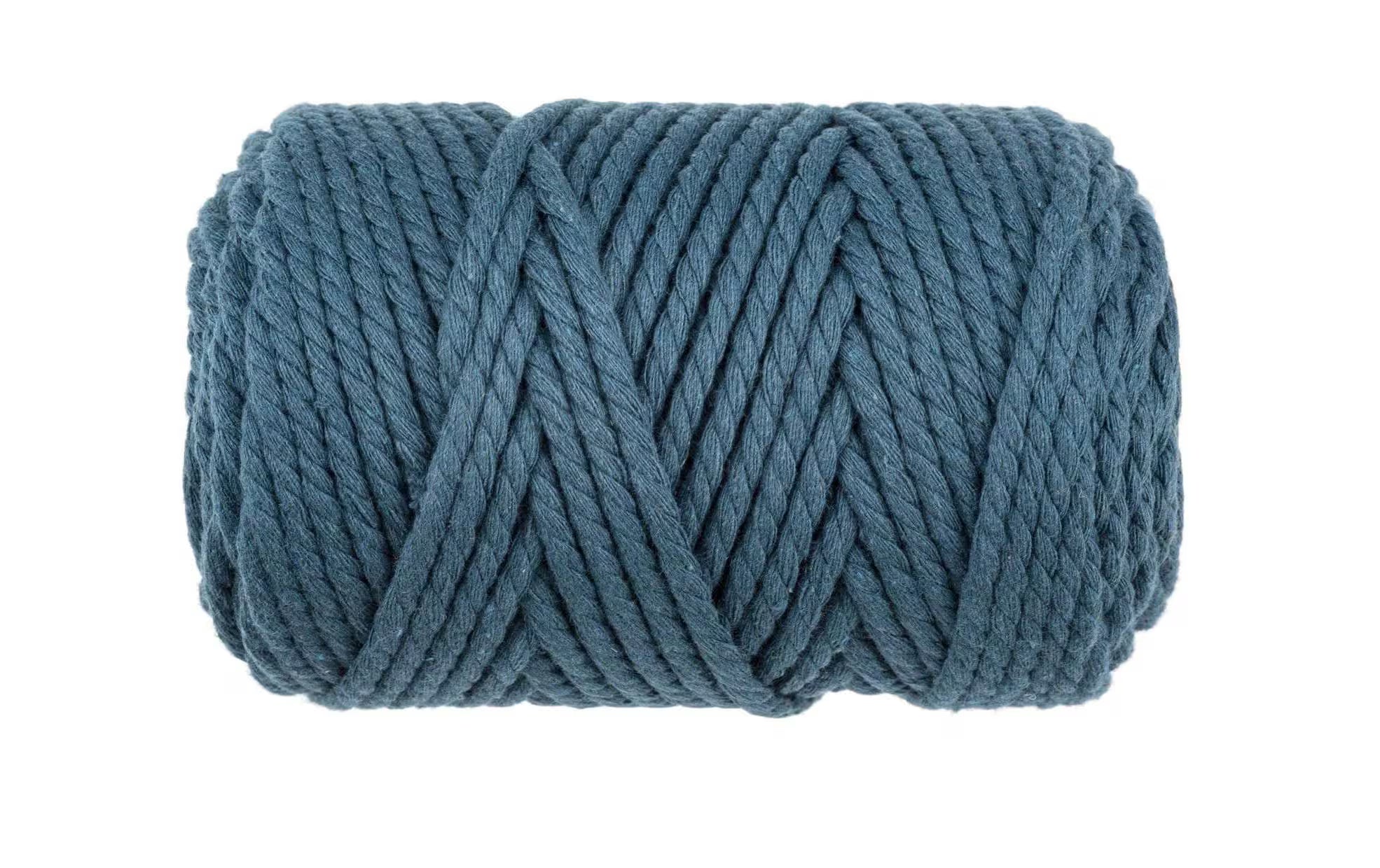 Glorex Makramee Rope gedreht