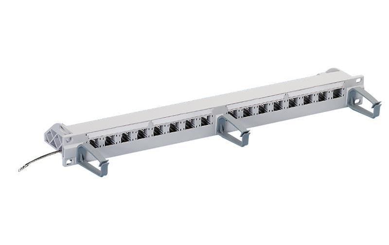 R + M Rangierfeld 16 Port Cat 6