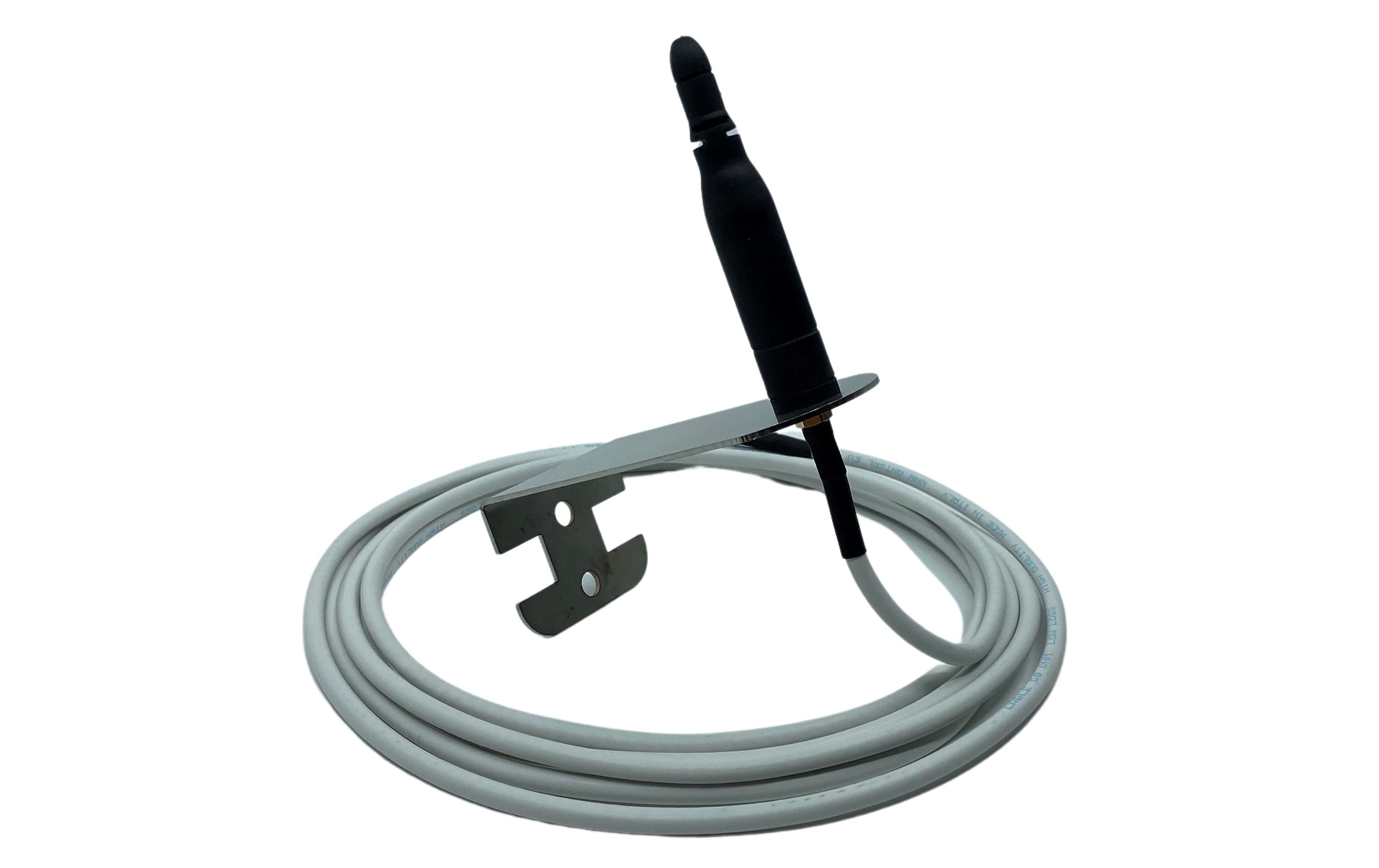 Elbro Multibandantenne mit Wandhalterung