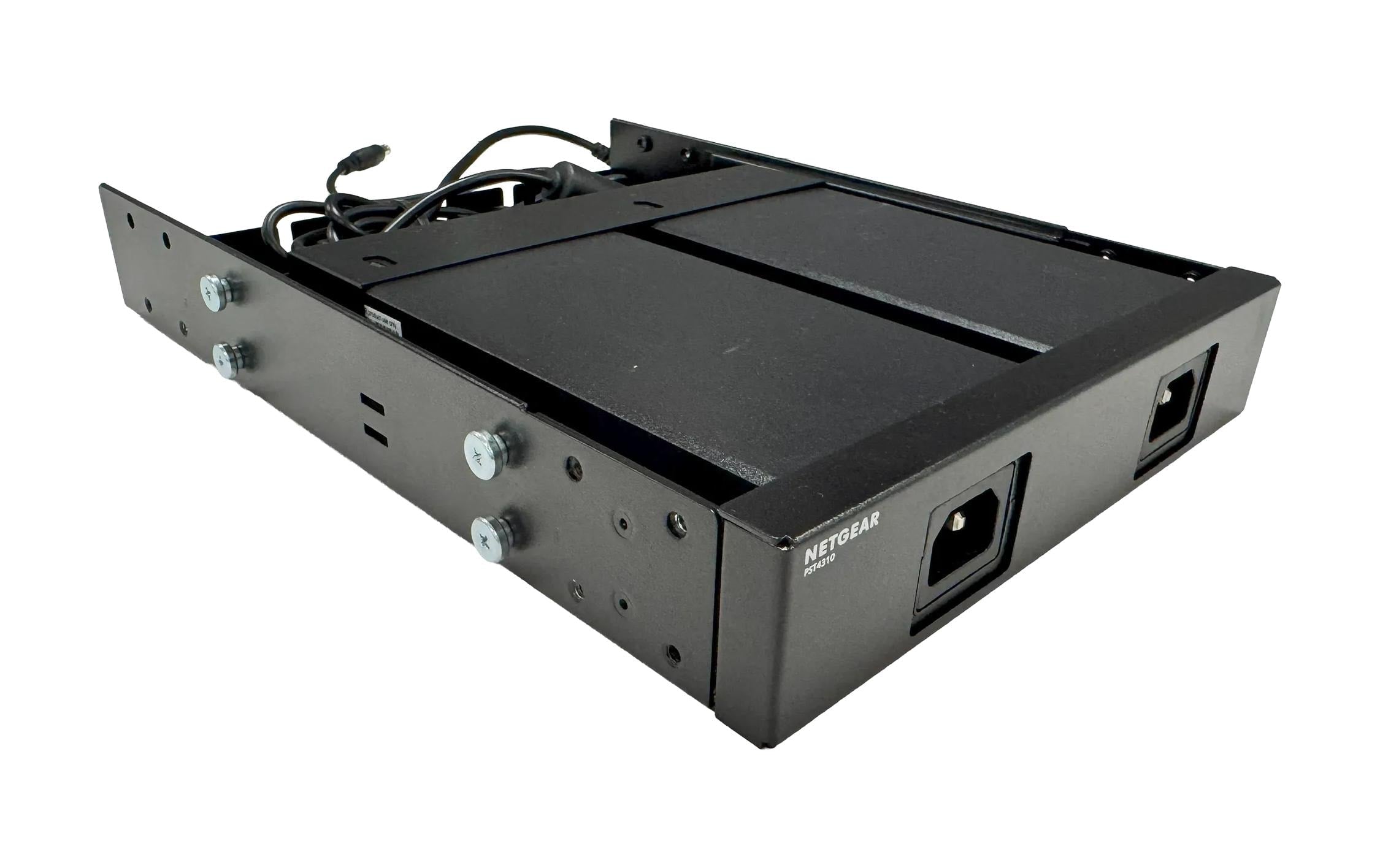 Netgear M4350-Serie Netzteilhalbe Breite