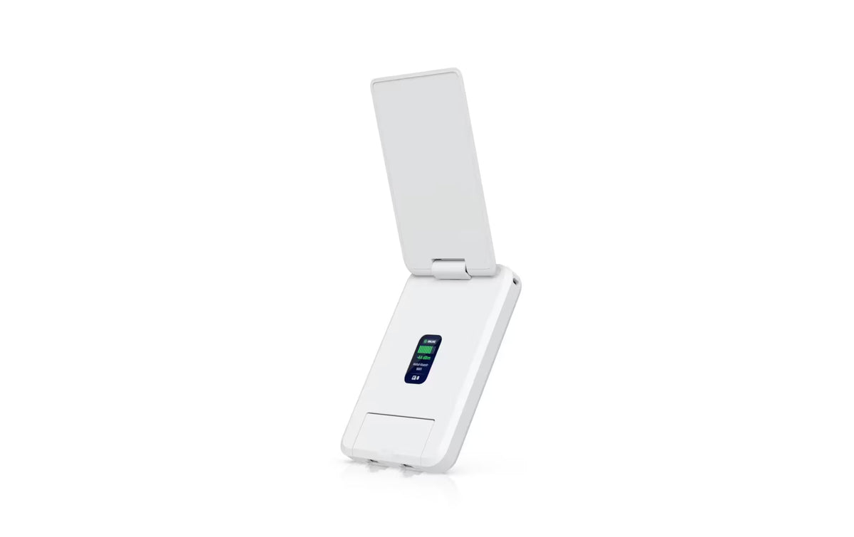 Ubiquiti UniFi Travel Router UTR Long Range