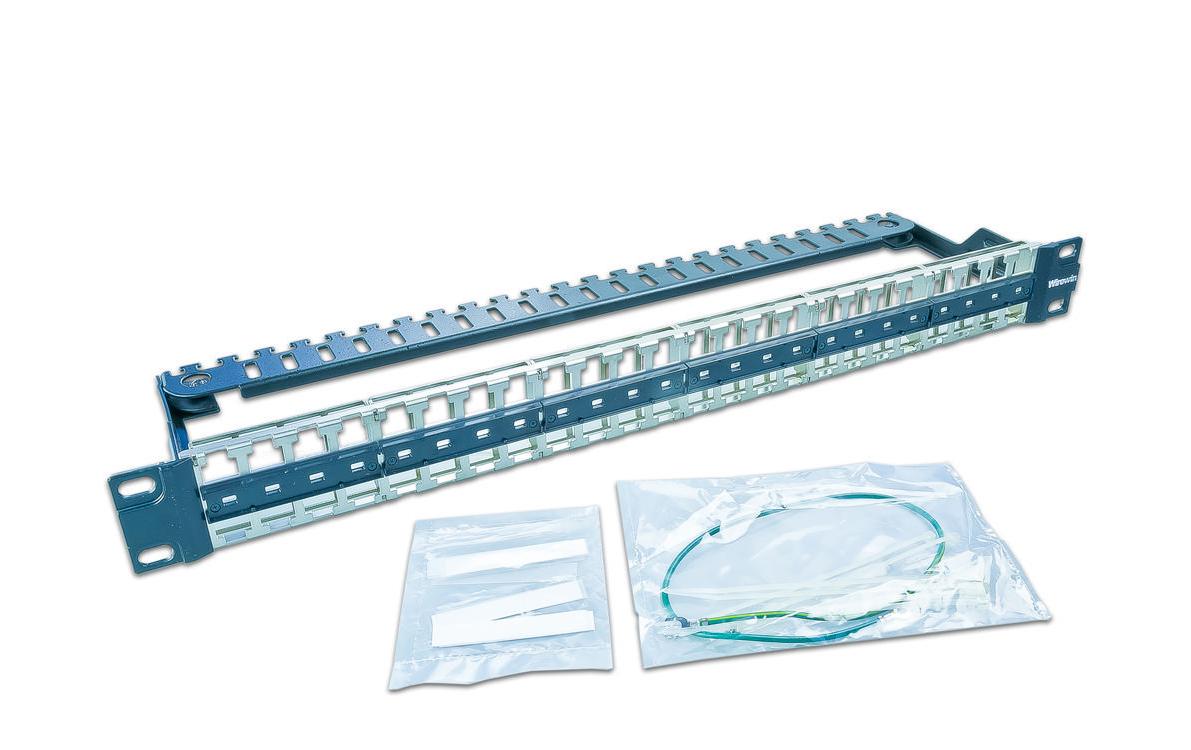 48-Port 1HE 19 Patchpanel, Winkelbar 0/45°